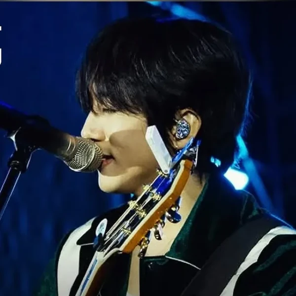 Popular photo full of fans’ love for Lee Seungyoon