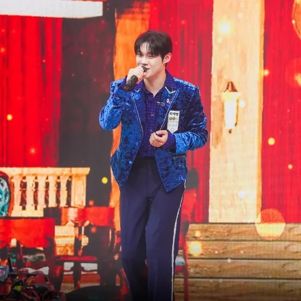 Popular photo full of fans’ love for Choi Jaemyeong