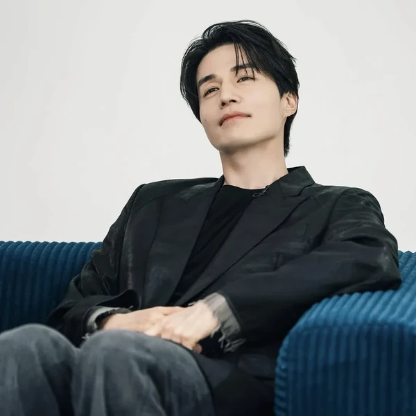 A brilliant moment of Lee Dongwook created by the fandom