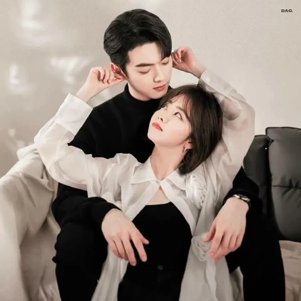 Popular photo full of fans’ love for Tan Song Yun
