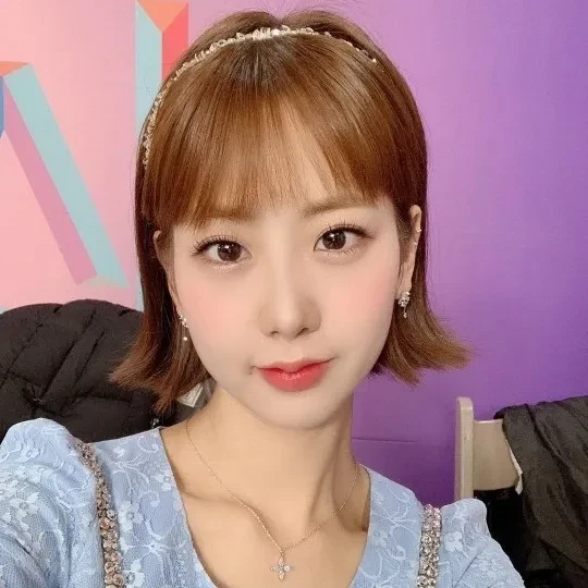 Popular photo full of fans’ love for Kang Hyeyeon