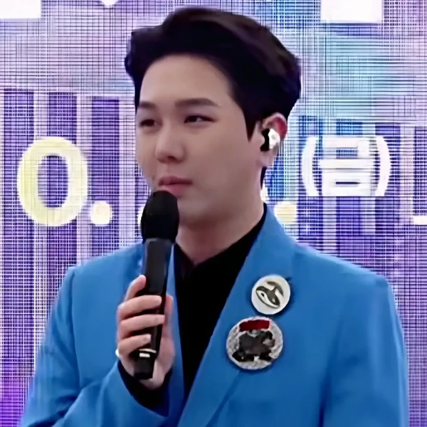 The most loved look of Kim Soochan today