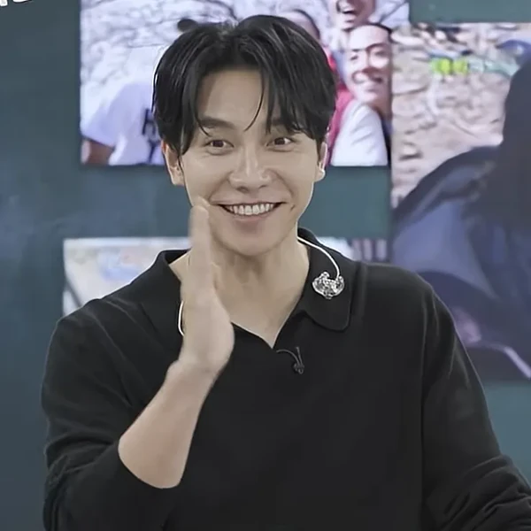 The most loved look of Lee Seunggi today