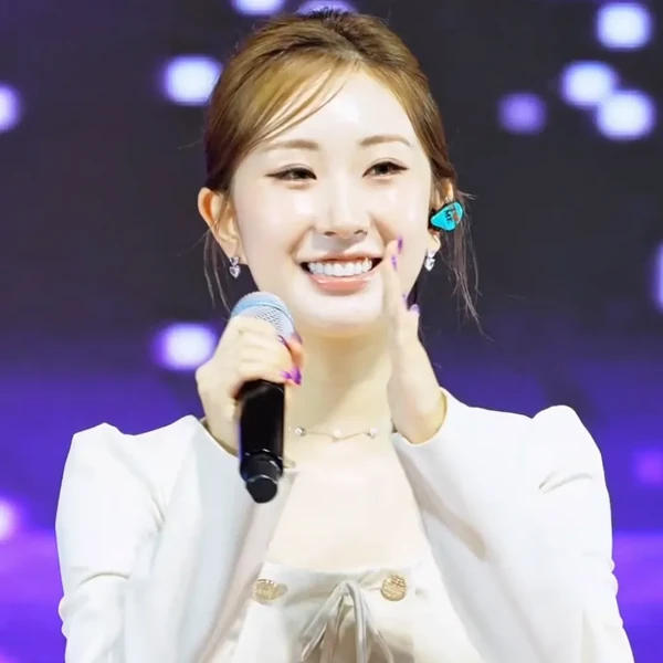 오늘 가장 사랑받은 전유진의 모습