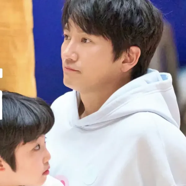 Top moment of Ji Sung chosen by fans