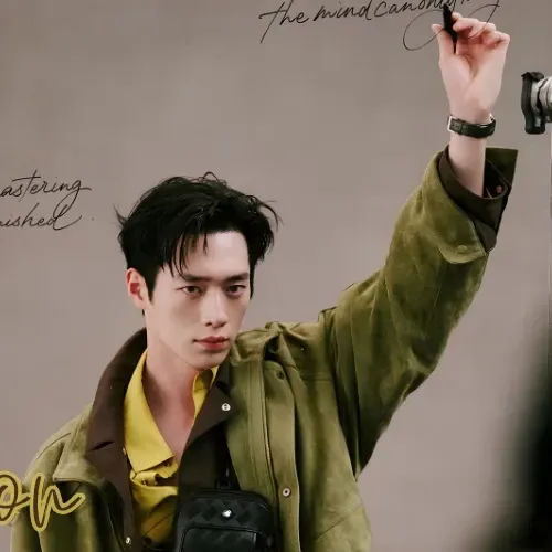 The most loved look of Seo Kangjun today