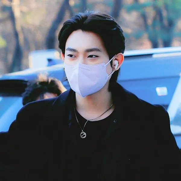 Idol_Top_Banner