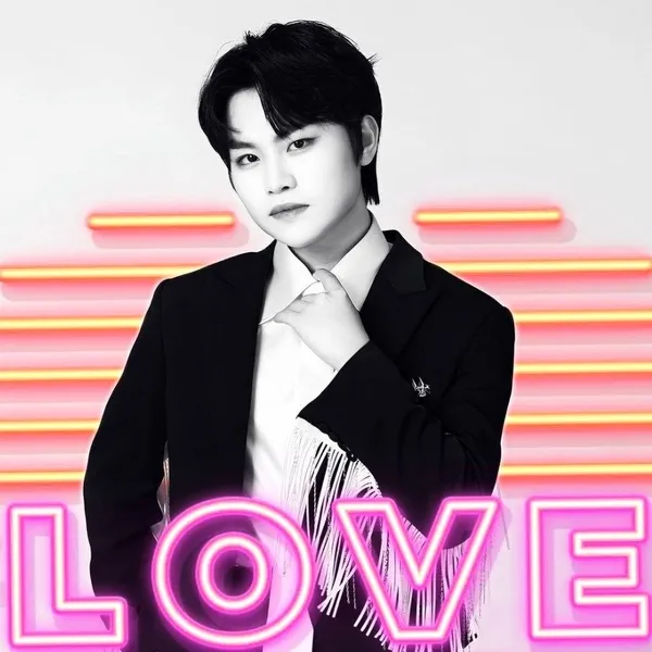 Top moment of Hwang Minwoo chosen by fans